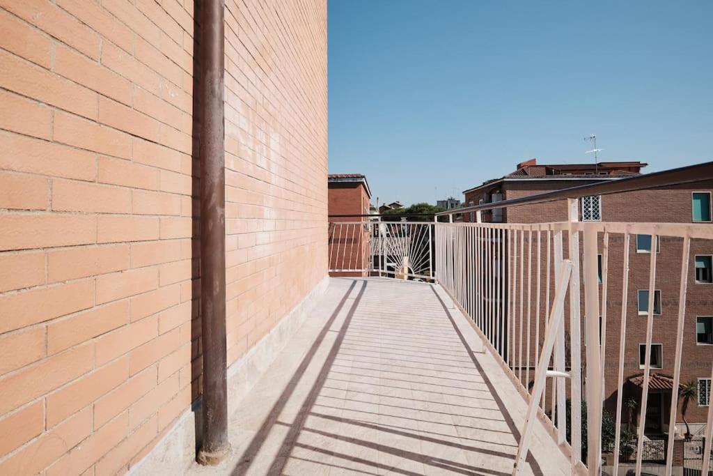 Ospedale Gemelli-Vaticano Domus Di Pace 1Bdr Roma Exterior foto